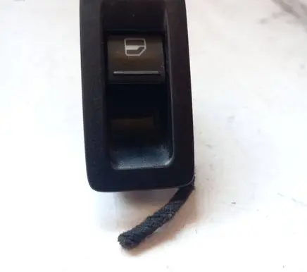 Volkswagen Touran I Electric window control switch 1T0959851