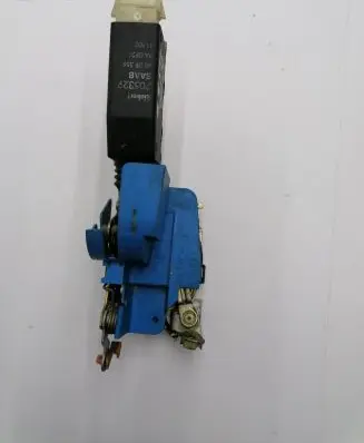 Saab 9-3 Ver1 Front door lock 705329 4809356