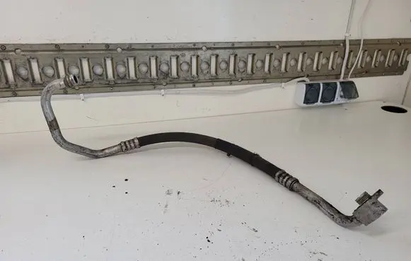 Renault Trafic II (X83) Air conditioning (A/C) pipe/hose 