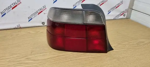 BMW 3 E36 Rear/tail lights 9402924