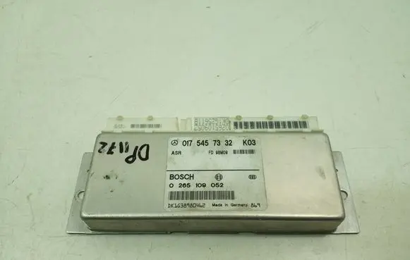 Mercedes-Benz E W210 ESP (stability system) control unit A0175457332