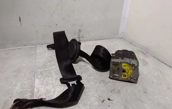 Audi A6 S6 C5 4B Rear seatbelt 8D0857727 8D0857728 193857737