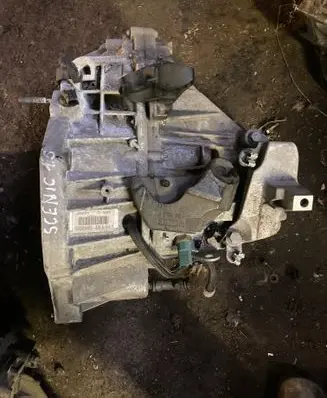 Renault Scenic III - Grand scenic III Manual 5 speed gearbox 7701700574 S050538