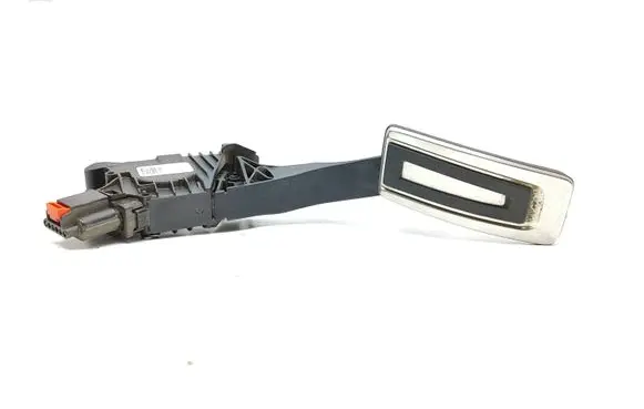 Audi Q2 - Accelerator throttle pedal 5Q2723503F
