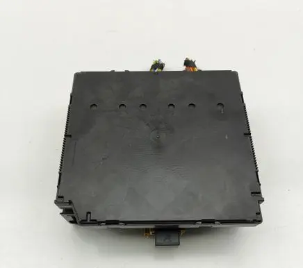 Volkswagen Caddy Central body control module 5K0937086AD 4H0951253C