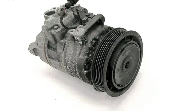Audi Q7 4L Air conditioning (A/C) compressor (pump) 4E0260805AR