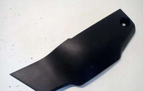 Nissan Leaf II (ZE1) Centre console side trim front 689205SH0B