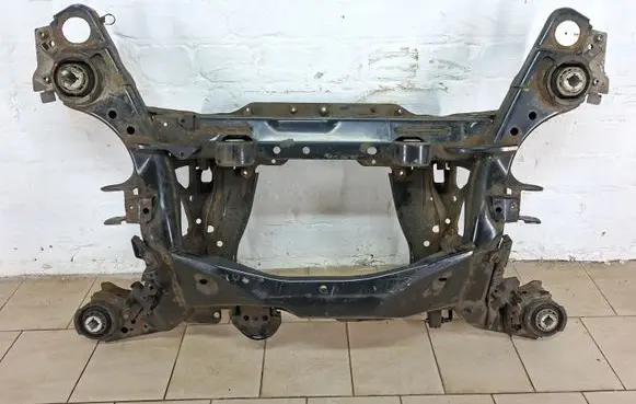 Volvo XC90 Rear subframe 