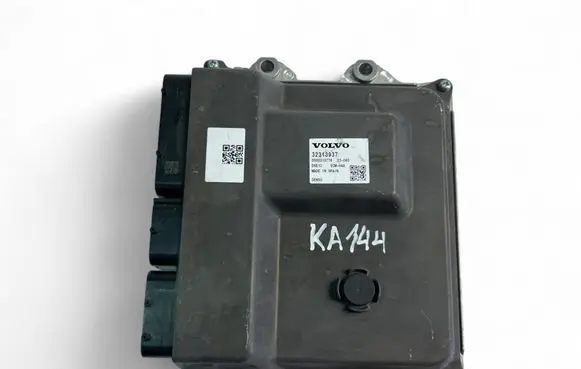 Volvo XC60 Engine control unit/module ECU 32313937