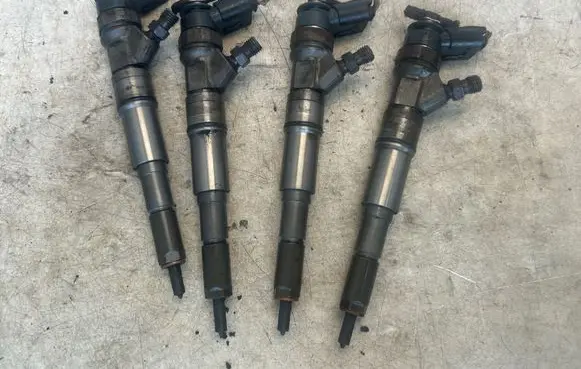 BMW 5 E60 E61 Fuel injectors set 0445110216