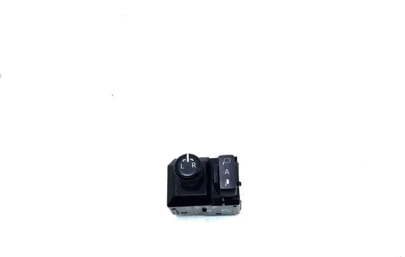 Toyota Prius (XW50) Wing mirror switch 8487247060