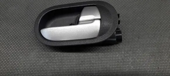 Mitsubishi Colt CZ3 Rear door interior handle