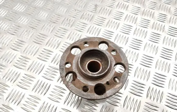 Mercedes-Benz CLS C218 AMG Rear wheel ball bearing 