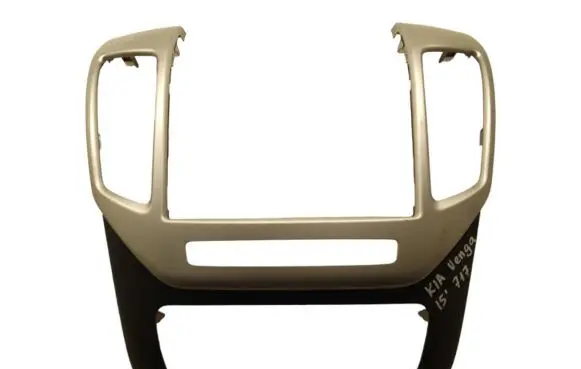 KIA Venga Radio/GPS head unit trim 847401P440
