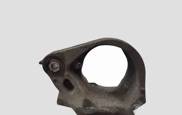 Volvo V60 Driveshaft support bearing bracket