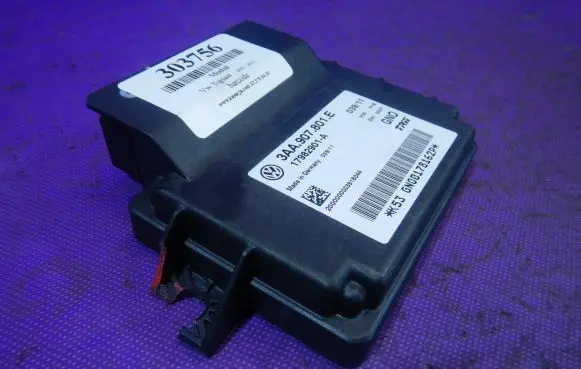 Volkswagen Tiguan Other control units/modules 3AA907801E