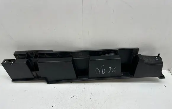 Volvo XC90 Trunk/boot lower side trim panel 31377851