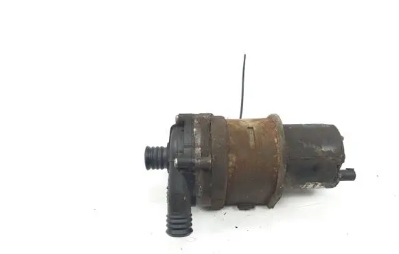 Mercedes-Benz CLS C218 X218 Water pump 0392022010