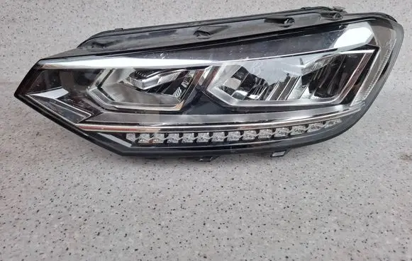 Volkswagen Touran III Headlight/headlamp 5TB941035B 030129923100