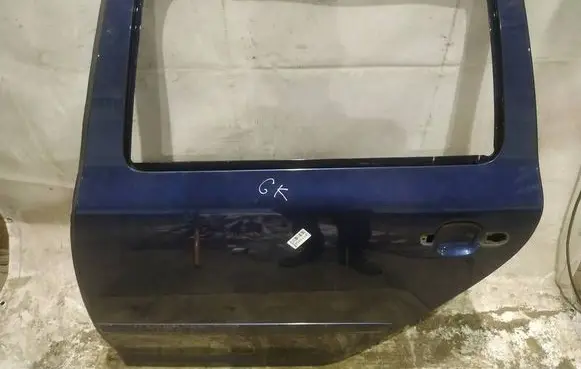 Skoda Octavia Mk2 (1Z) Rear door MELYNOS