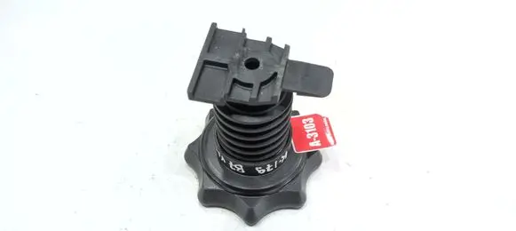 Volkswagen PASSAT B7 Spare wheel bolt 3C0803899