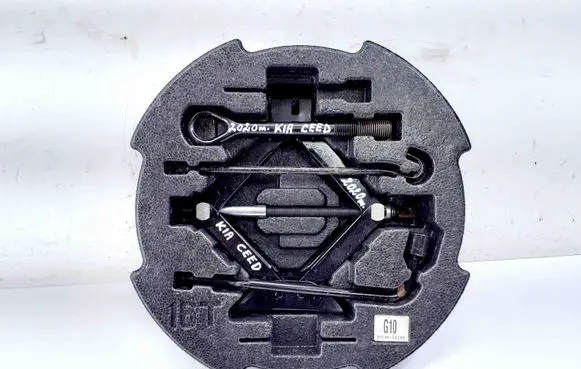KIA Ceed Lift Jack 09149G4100 09100G4100
