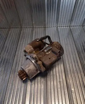 Nissan X-Trail T30 Starter motor 233008H300