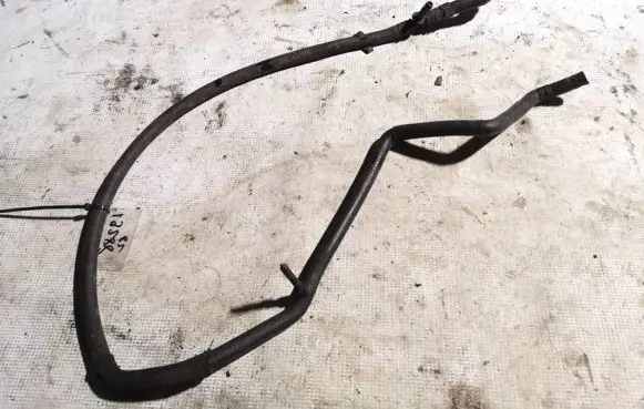 Audi Q7 4L Engine coolant pipe/hose 7l6122447