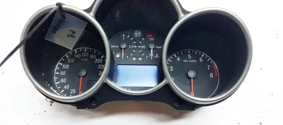 Alfa Romeo 147 Speedometer (instrument cluster)