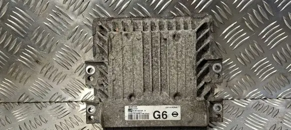 Nissan Juke I F15 Engine control unit/module 237101KB4A