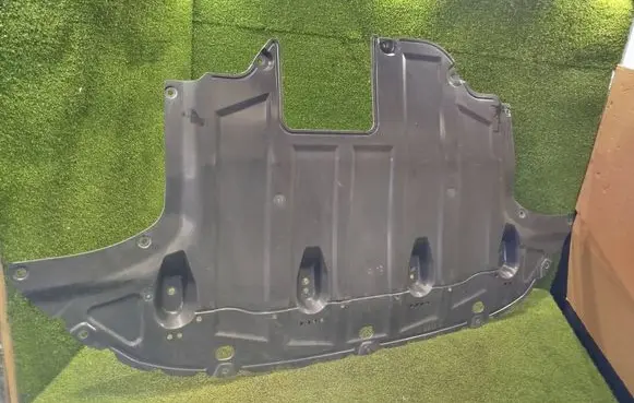 Hyundai Bayon Engine splash shield/under tray 29110Q0120 EK2935 305697