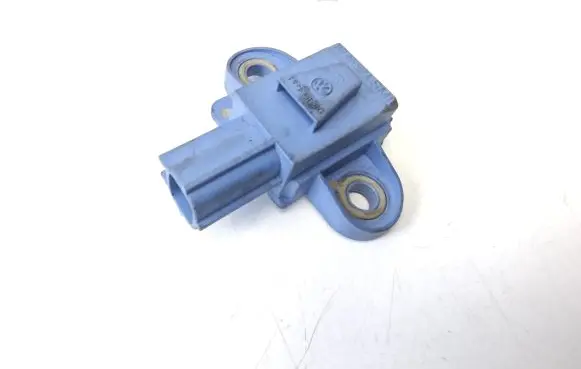 Volkswagen Golf V Airbag deployment crash/impact sensor 1K0955557A