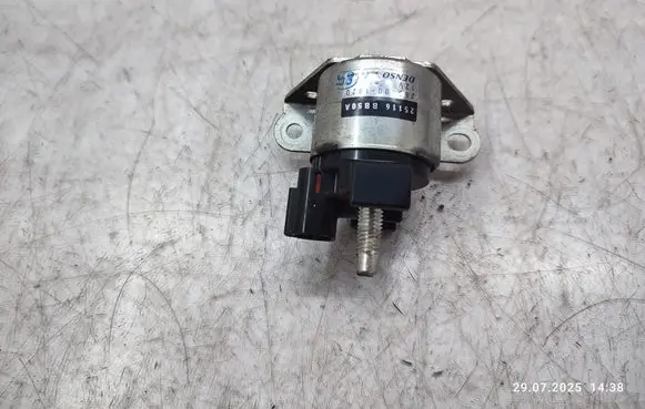 Nissan Qashqai+2 Ignition-blocking relay 25116BB50A