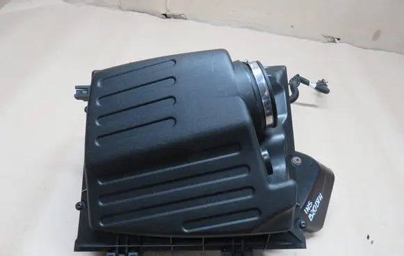 Opel Insignia A Air filter box 22945623 167161
