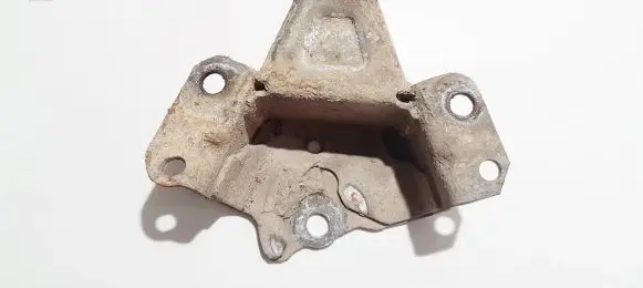 Renault Laguna II Bracket in trunk/boot 