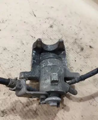 Skoda Roomster (5J) Rear brake caliper