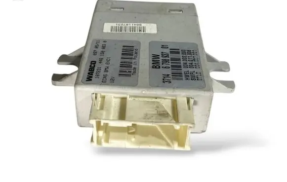 BMW 5 F10 F11 Air suspension control unit module (rear) 6798937 37146798937