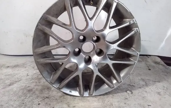 Hyundai Genesis R18 alloy rim TMM1880