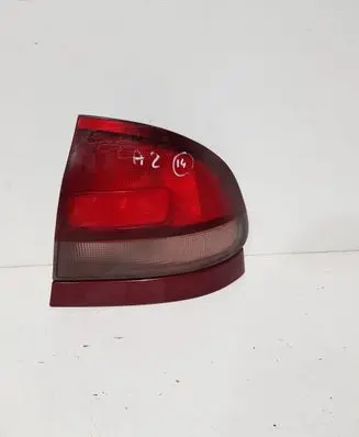 Mazda 626 Rear/tail lights 0431392R