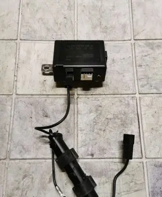 Mercedes-Benz ML W163 Aerial antenna amplifier 1638200289