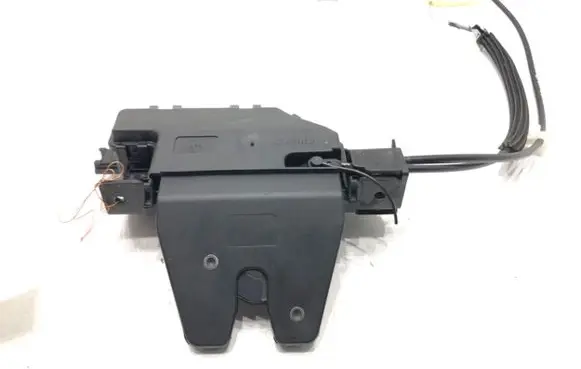 BMW 3 E92 E93 Tailgate exterior lock 7840617