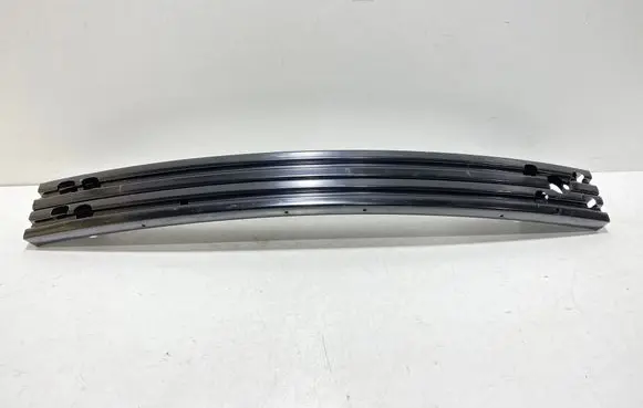 Nissan Leaf II (ZE1) Front bumper cross member 620325SA0A