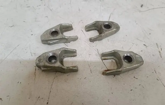 Renault Laguna III Fuel Injector clamp holder