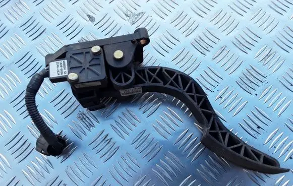 Hyundai Getz Accelerator throttle pedal 10290006 32482824