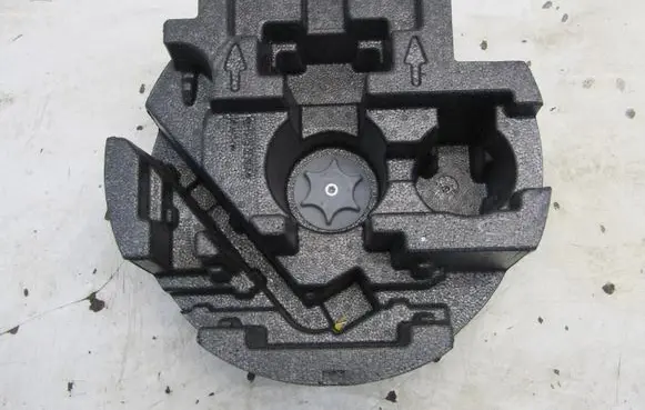 Nissan Micra K14 Spare wheel section trim 849755FA0A