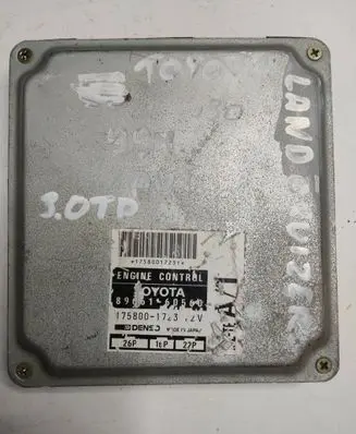 Toyota Land Cruiser (HDJ90) Engine control unit/module 8966160560 1758001723