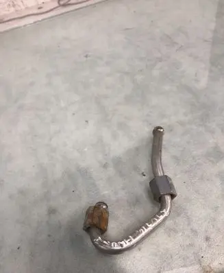 Seat Arona Fuel line pipe 