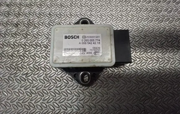 Volkswagen Crafter ESP acceleration yaw rate sensor 0265005774 A0065424218