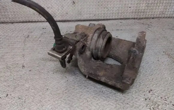 Renault Laguna II Front brake caliper