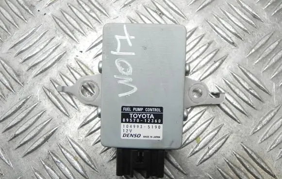 Toyota Auris E180 Other control units/modules 8957012360 G4740